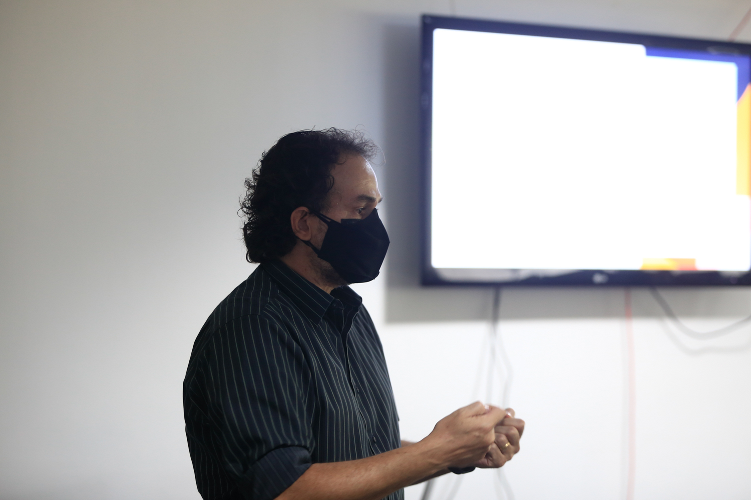 Professor Antônio Martins, coordenador da Cinttec, apresentou o portfólio de projetos da UFS